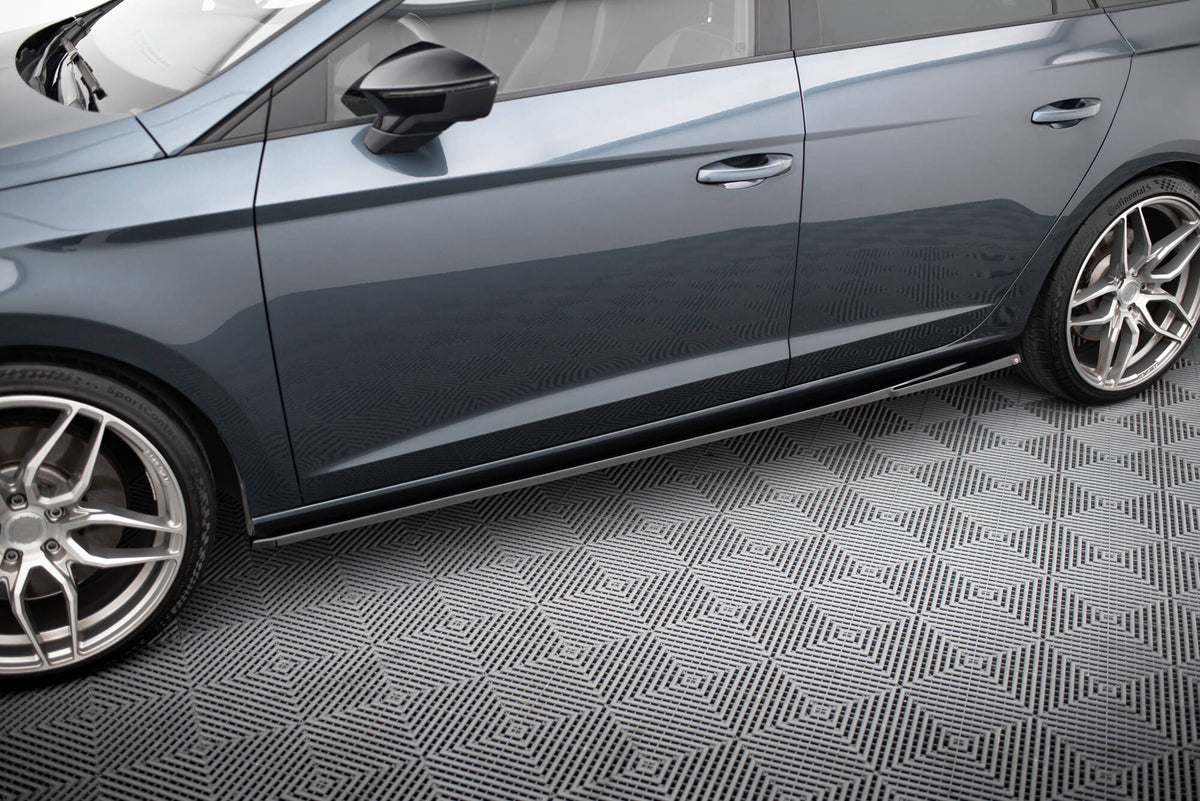 Side Skirts Diffusers V.5 suitable for Seat Leon Cupra / FR Mk3 / Mk3 Facelift