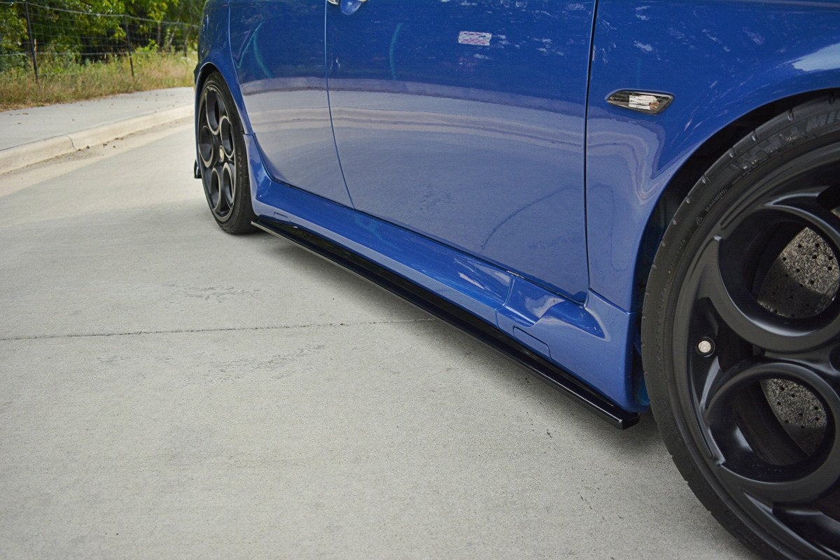 Side Skirts Diffusers  suitable for Alfa Romeo 156 GTA