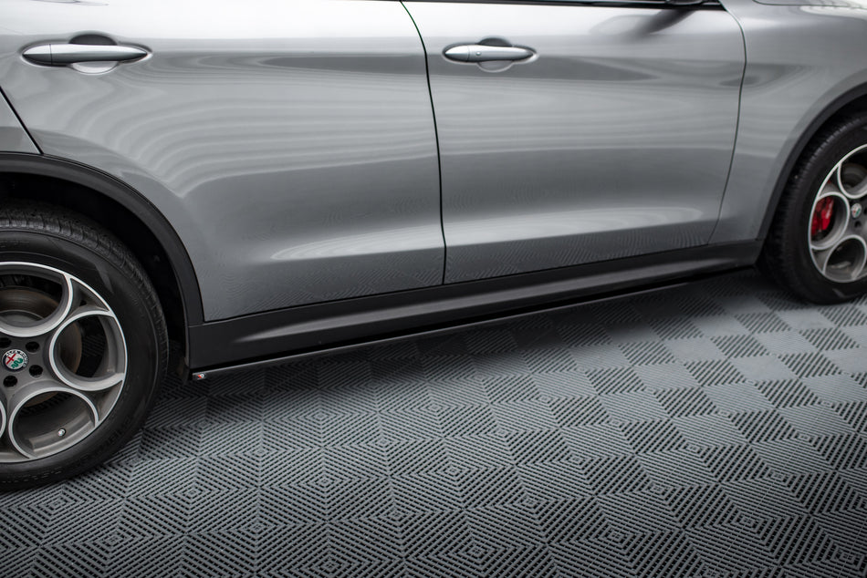 Side Skirts Diffusers suitable for Alfa Romeo Stelvio Mk1