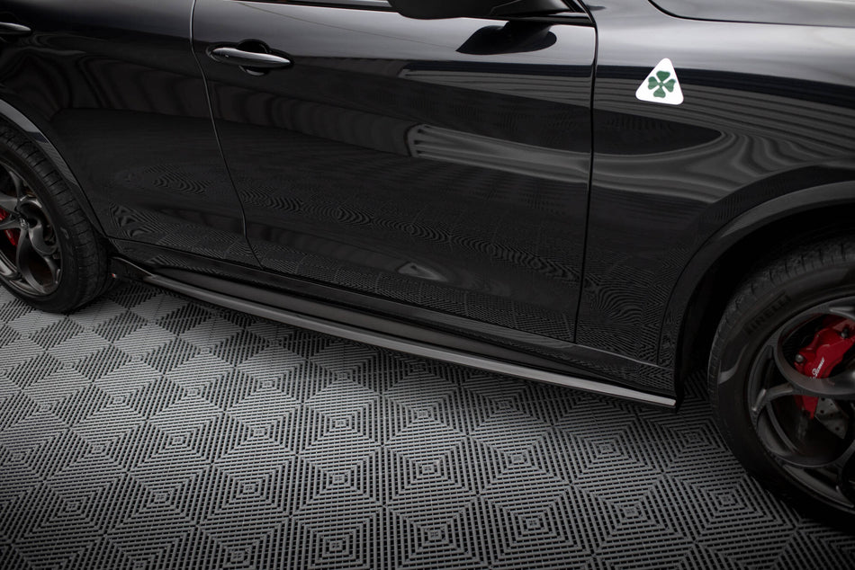Side Skirts Diffusers suitable for Alfa Romeo Stelvio Quadrifoglio Mk1