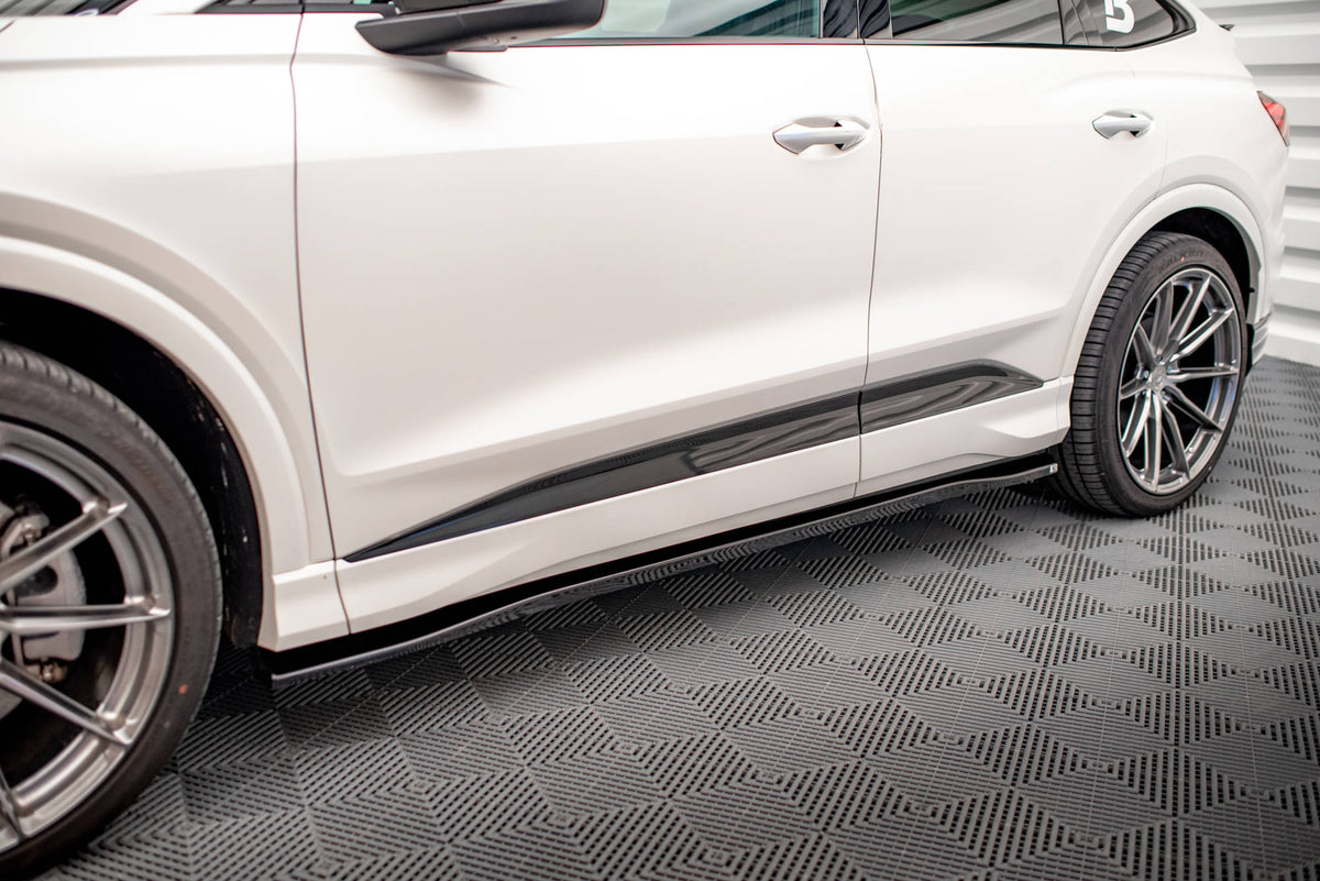Side Skirts Diffusers suitable for Audi Q4 e-tron Sportback S-line Mk1