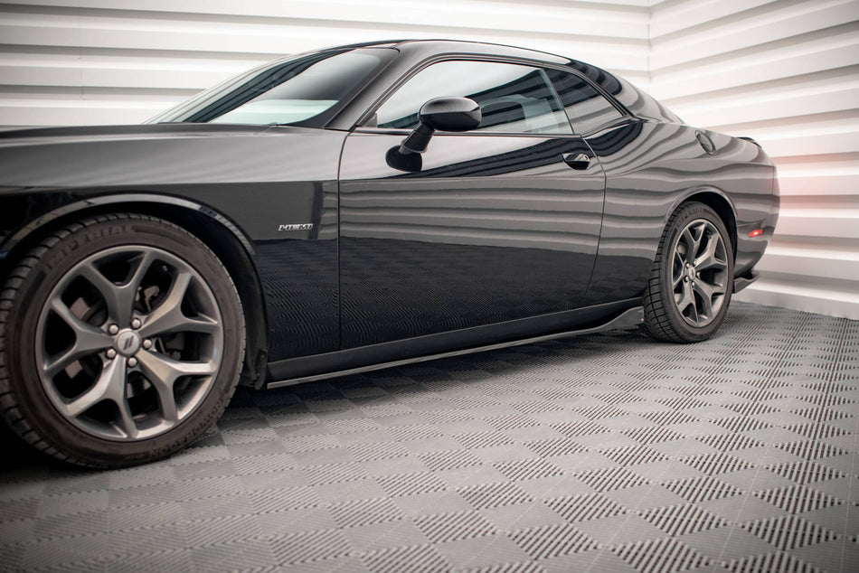 Side Skirts Diffusers suitable for Dodge Challenger RT Mk3 Facelift