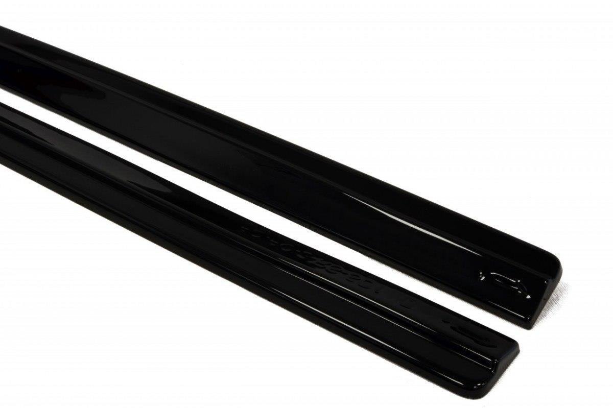 Side Skirts Diffusers suitable for Ford Focus RS Mk2