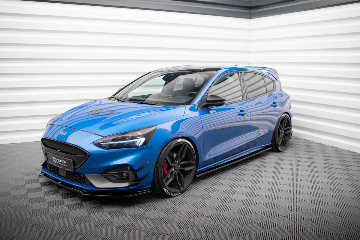 Side Skirts Diffusers suitable for Ford Focus ST / ST-Line Mk4