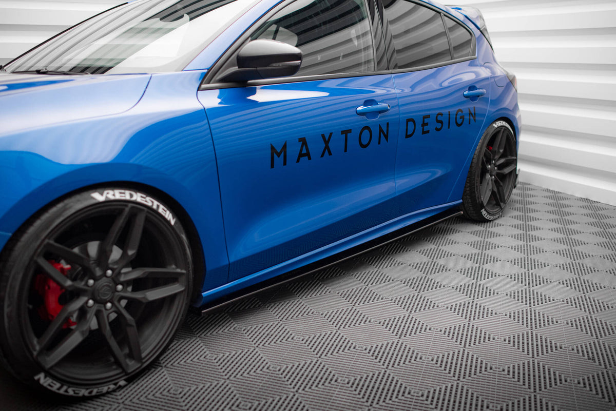 Side Skirts Diffusers suitable for Ford Focus ST / ST-Line Mk4