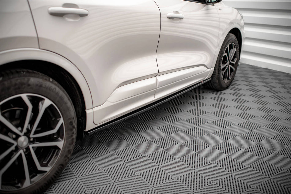 Side Skirts Diffusers suitable for Ford Kuga ST-Line Mk3