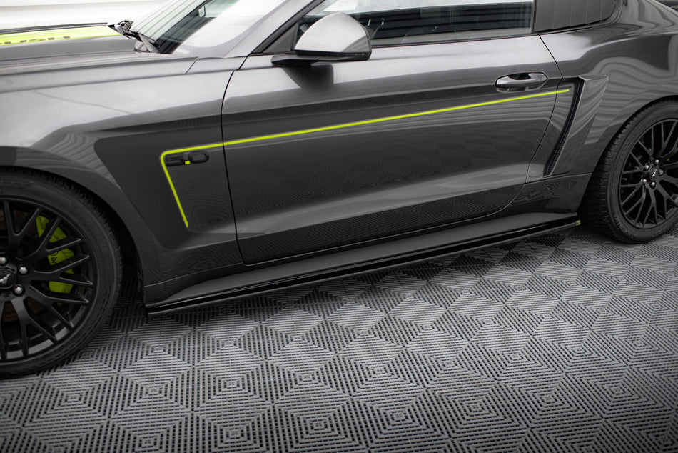 Side Skirts Diffusers suitable for Ford Mustang GT Mk6
