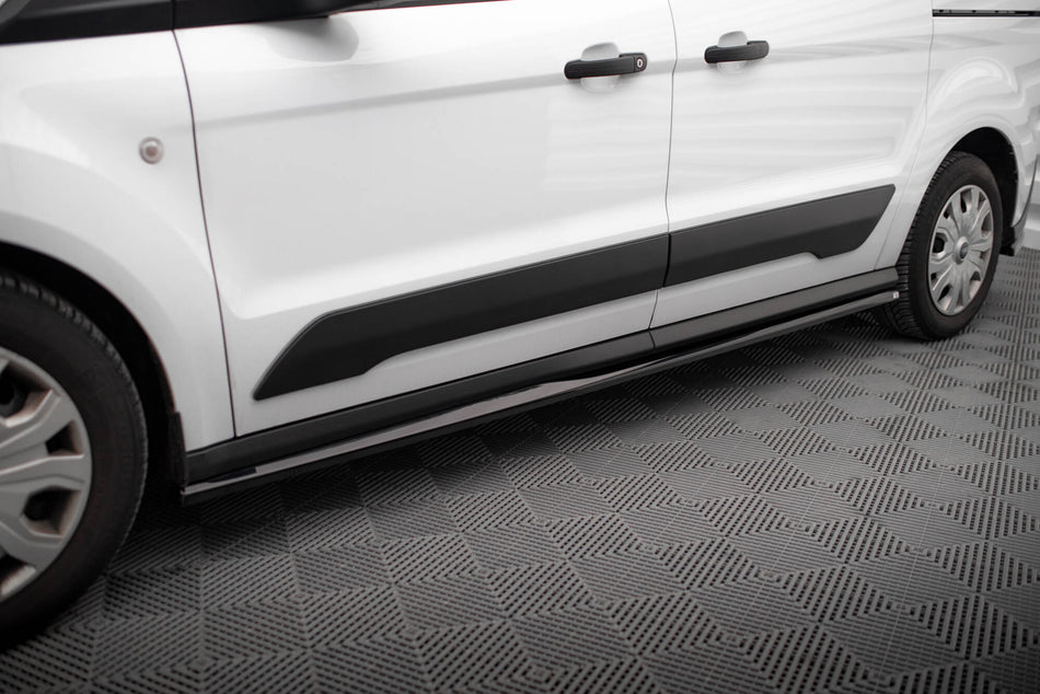 Side Skirts Diffusers suitable for Ford Transit Connect L2 Mk2 Facelift