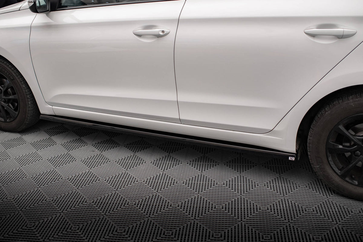 Side Skirts Diffusers suitable for Hyundai I20 Mk2 Facelift