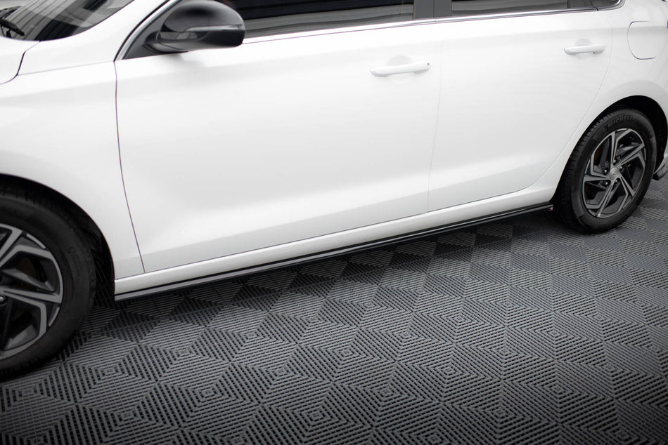 Side Skirts Diffusers suitable for Hyundai I30 N-Line / Standard Hatchback / Fastback Mk3 Facelift