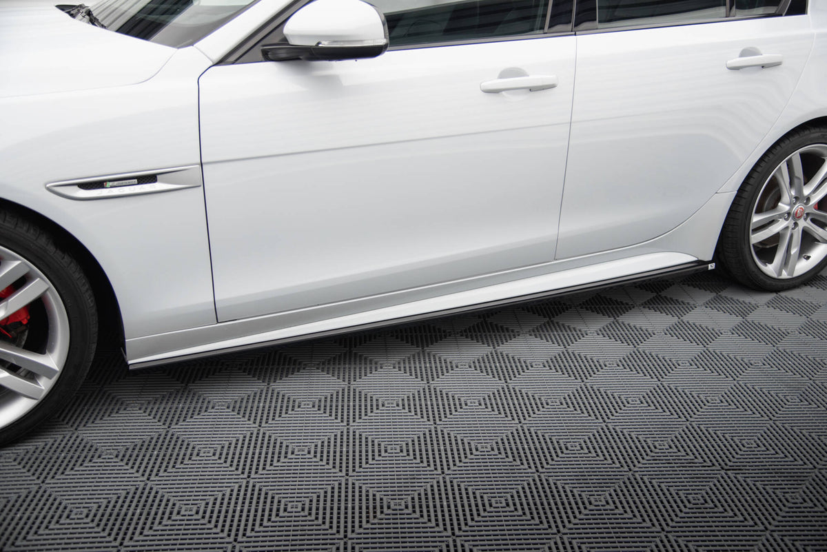 Side Skirts Diffusers suitable for Jaguar XE R-Sport X760