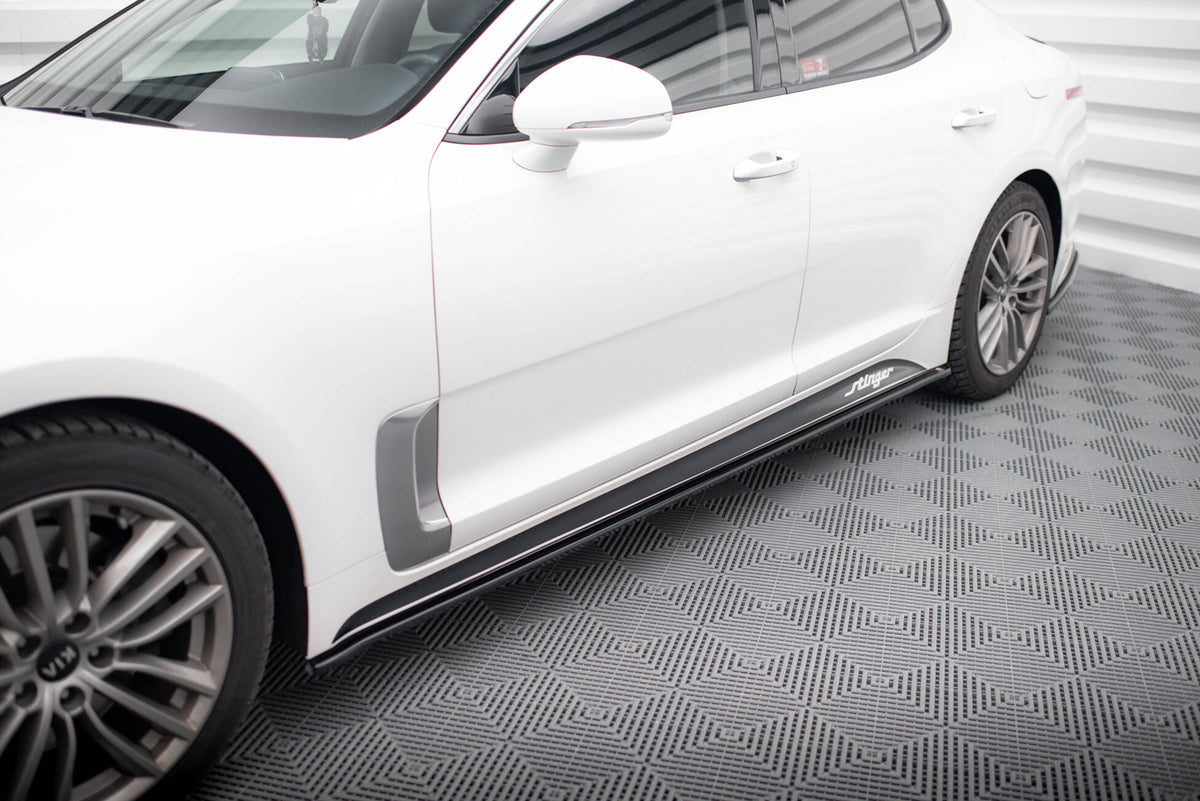 Side Skirts Diffusers suitable for Kia Stinger GT / GT-Line / Standard Mk1