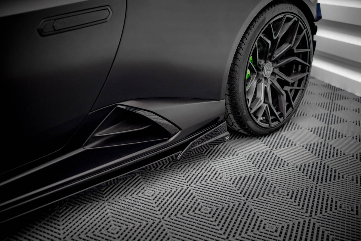 Side Skirts Diffusers suitable for Lamborghini Huracan EVO