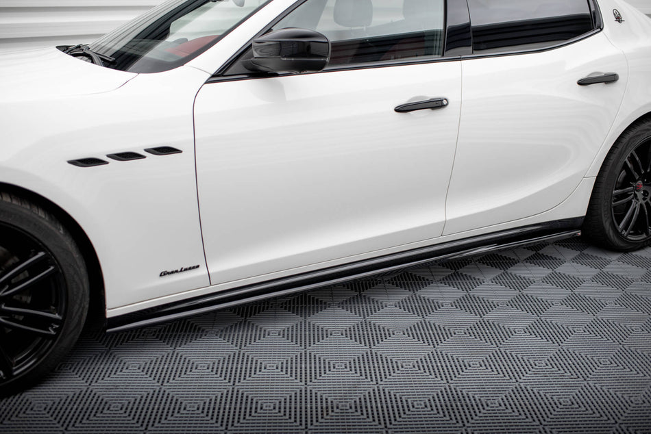 Side Skirts Diffusers suitable for Maserati Ghibli Mk3 Facelift