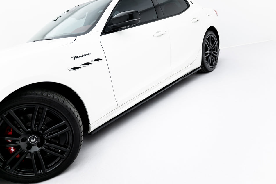 Side Skirts Diffusers suitable for Maserati Ghibli Modena Mk3 Facelift