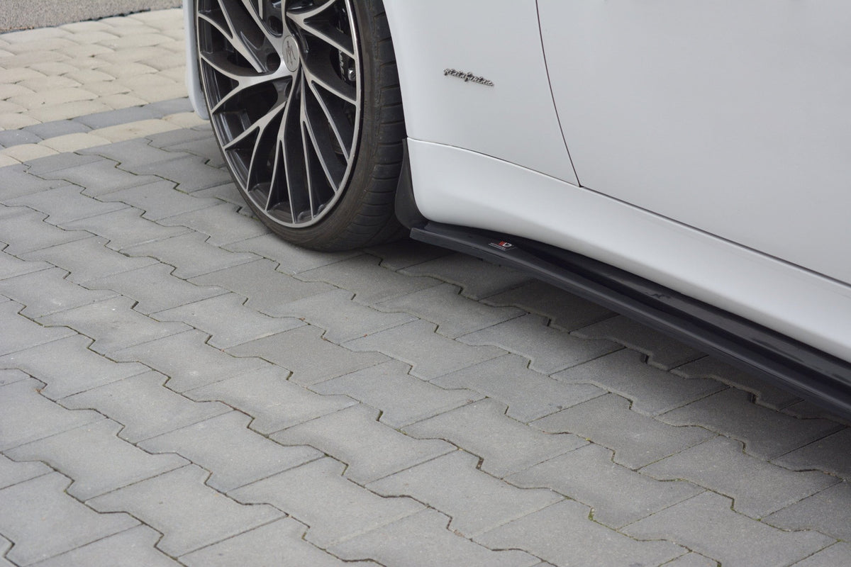 Side Skirts Diffusers suitable for Maserati Quattroporte Mk5 Facelift