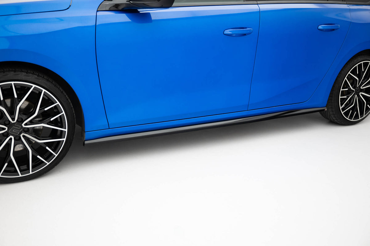 Side Skirts Diffusers suitable for Opel Astra Sports Tourer L (MK5)