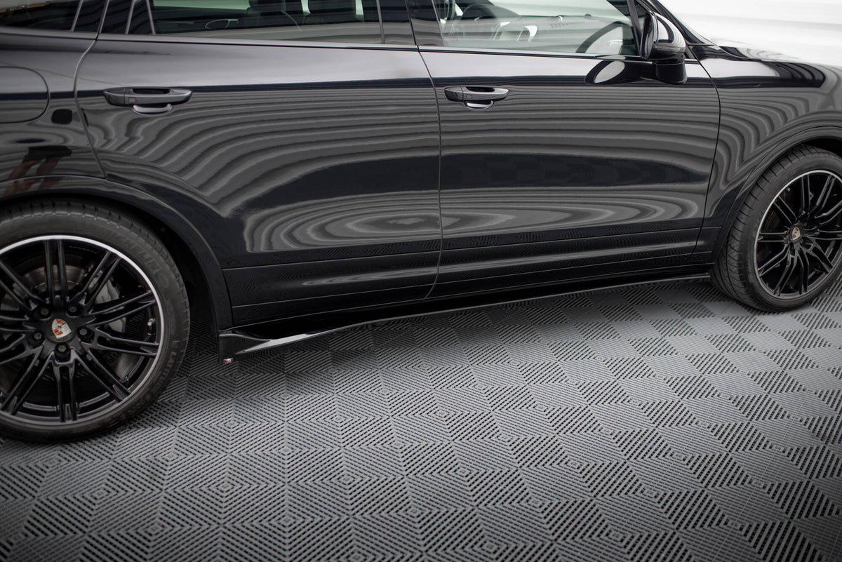 Side Skirts Diffusers suitable for Porsche Cayenne Mk2 Facelift