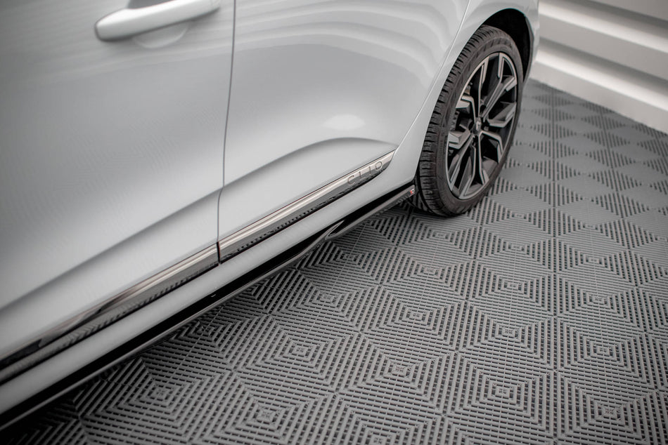Side Skirts Diffusers suitable for Renault Clio Mk5