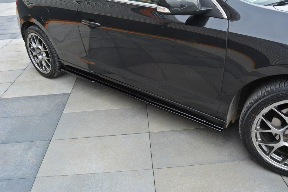 Side Skirts Diffusers suitable for Renault Laguna Coupe Mk3
