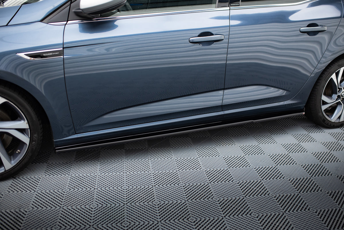 Side Skirts Diffusers suitable for Renault Megane Hatchback Mk4