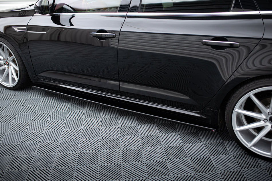 Side Skirts Diffusers suitable for Renault Talisman