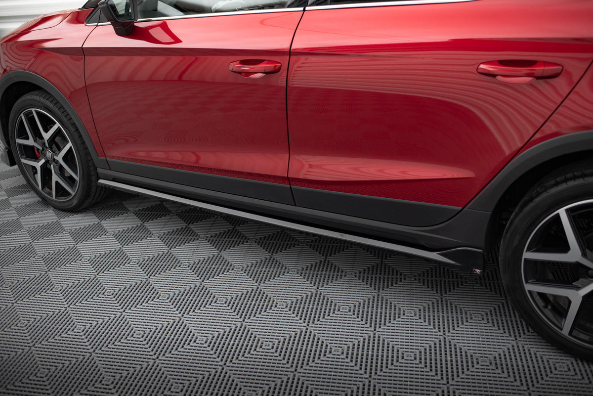 Side Skirts Diffusers suitable for Seat Arona FR Mk1