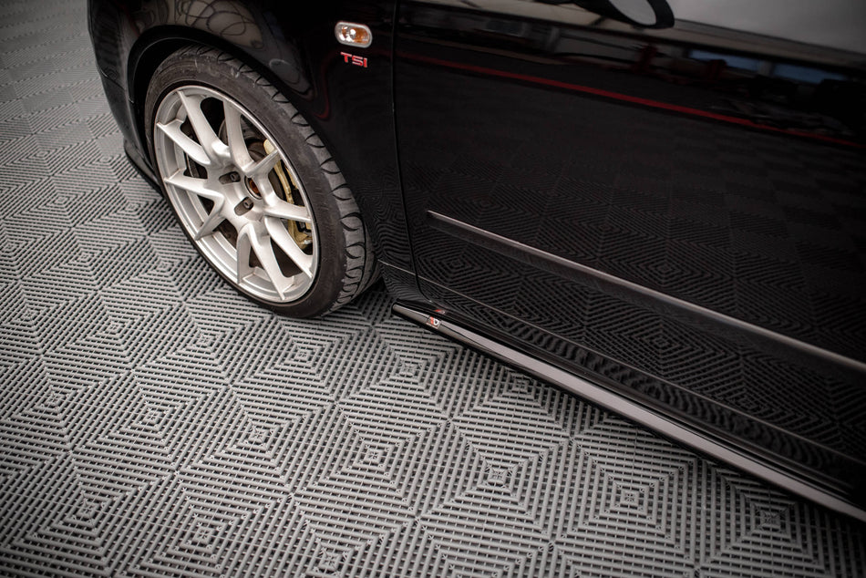 Side Skirts Diffusers suitable for Seat Exeo