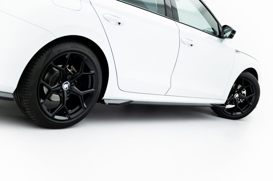 Side Skirts Diffusers suitable for Skoda Octavia Sportline Liftback / Combi Mk4 Facelift