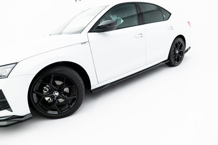 Side Skirts Diffusers suitable for Skoda Octavia Sportline Liftback / Combi Mk4 Facelift