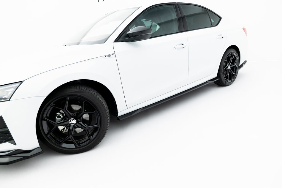 Side Skirts Diffusers suitable for Skoda Octavia Sportline Liftback / Combi Mk4 Facelift