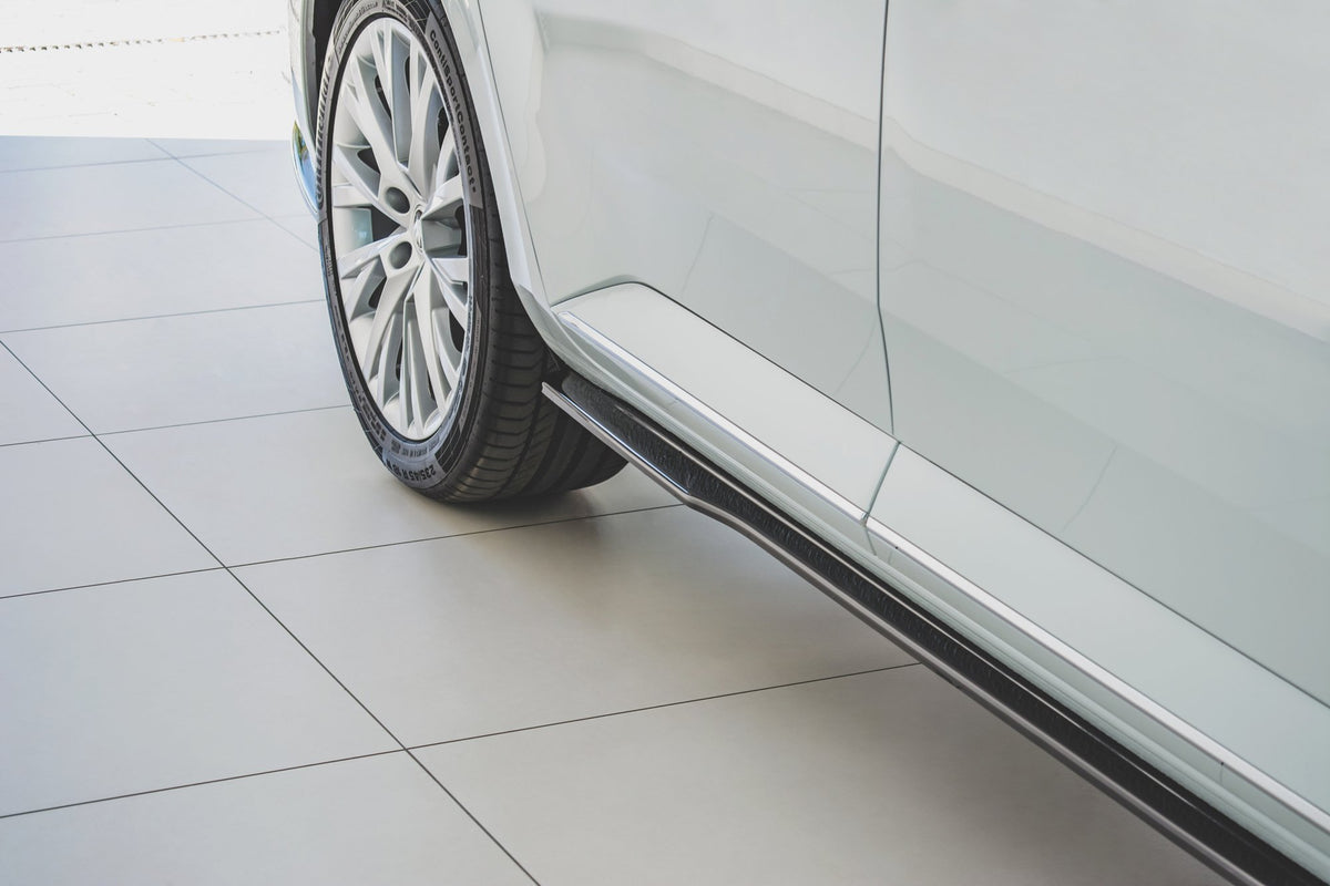 Side Skirts Diffusers suitable for Skoda Superb Liftback / Combi Mk3 Facelift