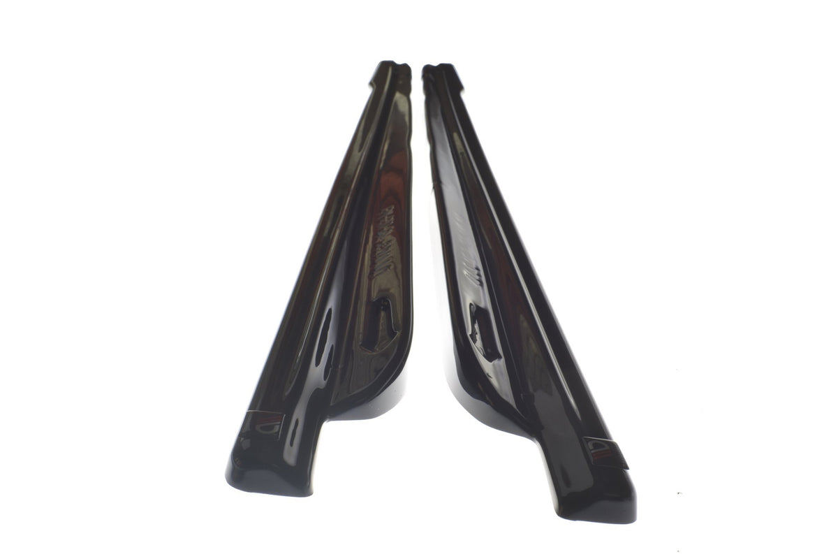 Side Skirts Diffusers suitable for Skoda Superb Liftback / Combi Mk3 Facelift