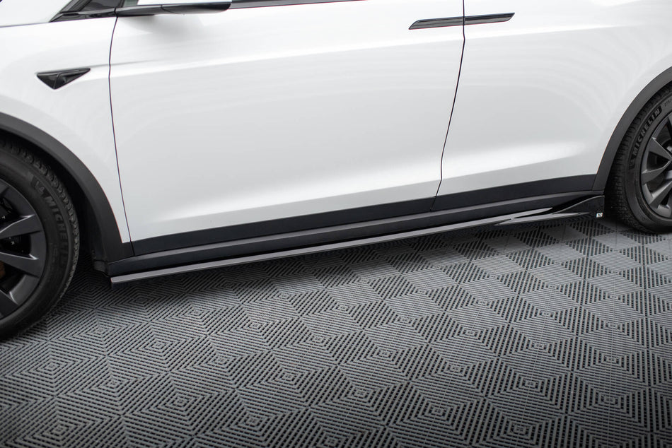 Side Skirts Diffusers suitable for Tesla Model X Mk1 Facelift