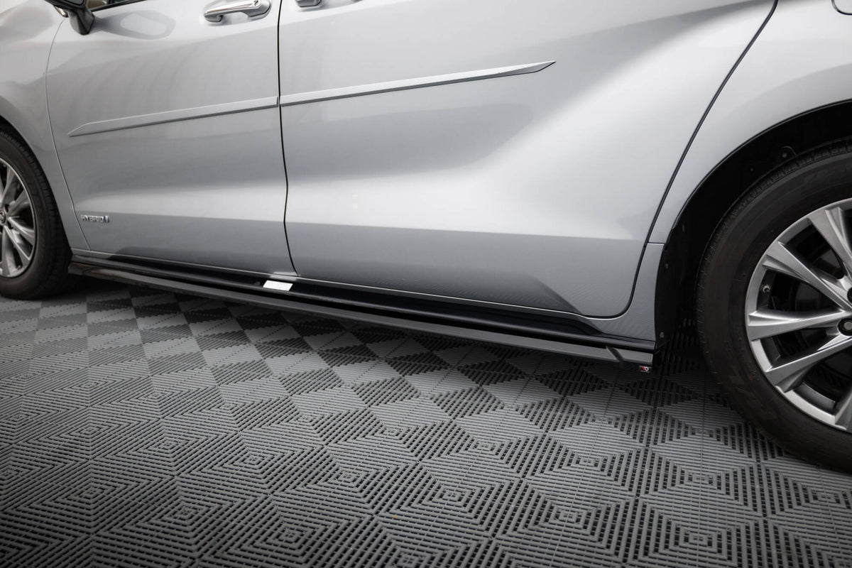 Side Skirts Diffusers suitable for Toyota Sienna Mk4
