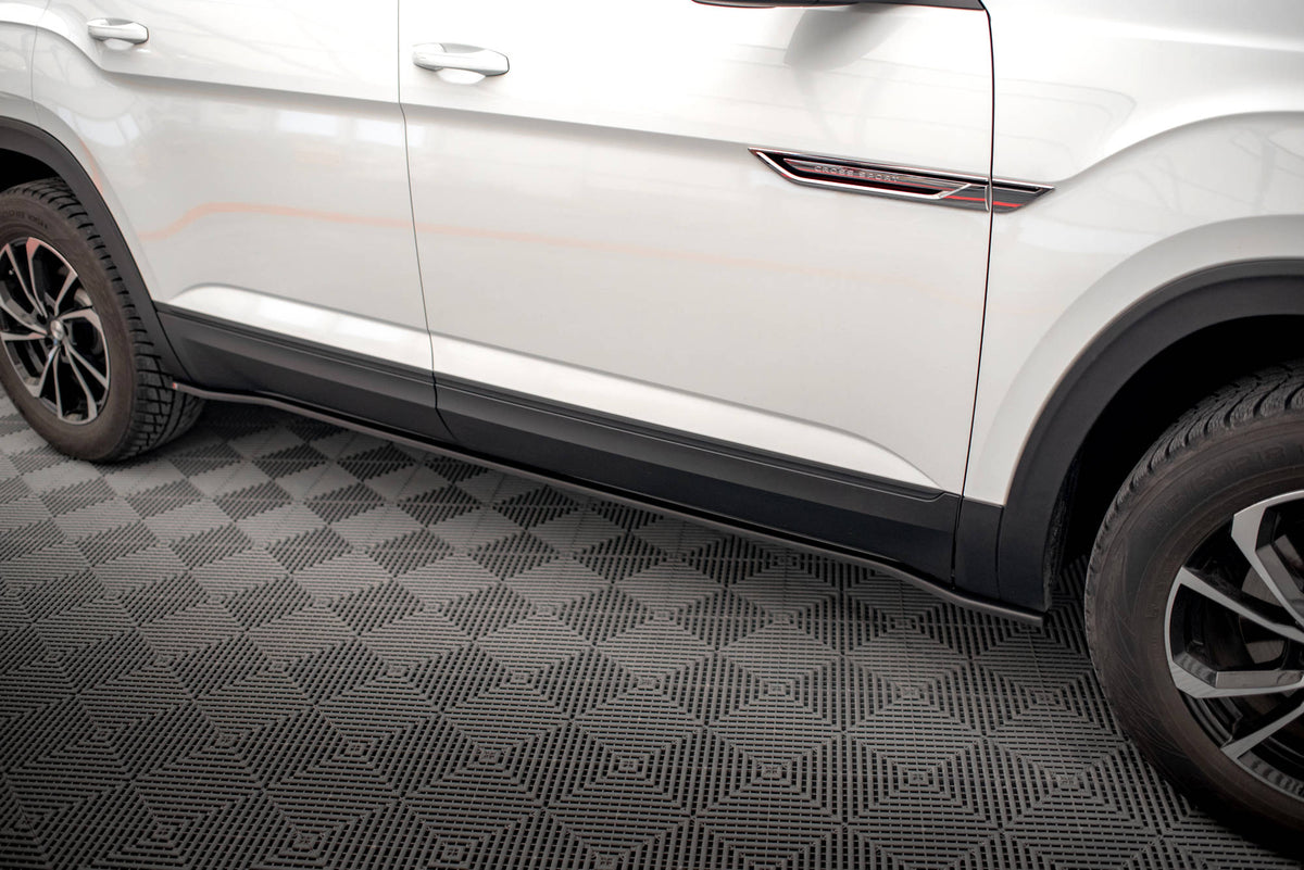 Side Skirts Diffusers suitable for Volkswagen Atlas Cross Sport