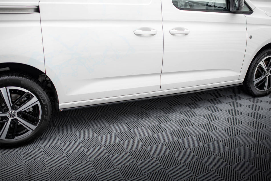 Side Skirts Diffusers suitable for Volkswagen Caddy Maxi Mk5