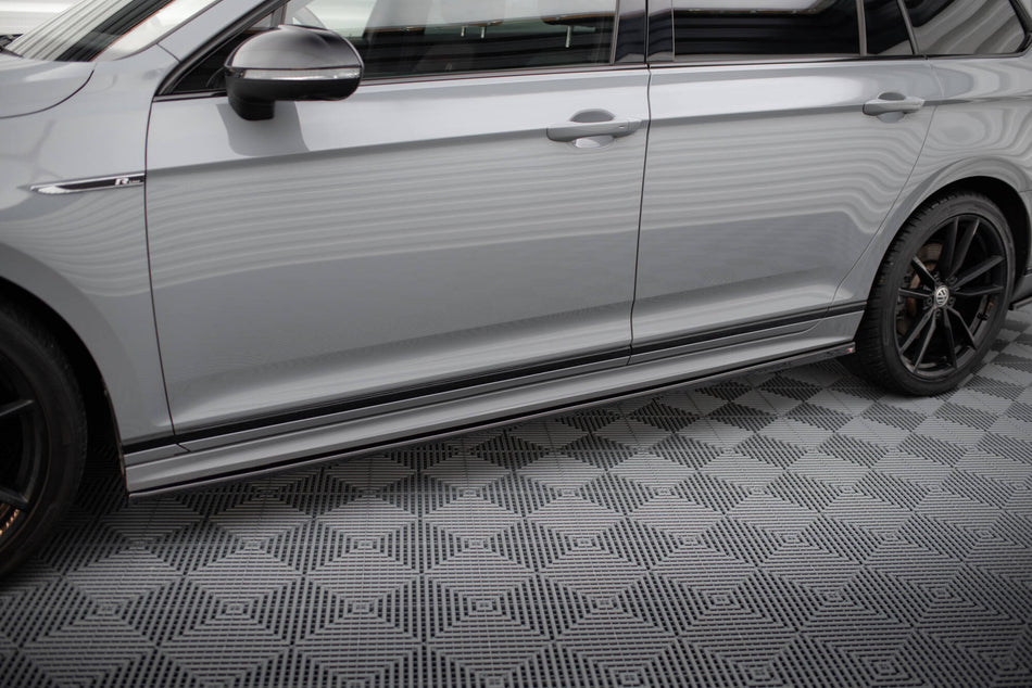 Side Skirts Diffusers suitable for Volkswagen Passat R-Line B8 Facelift