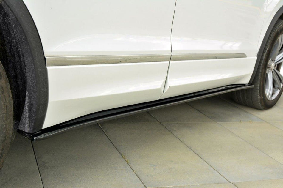Side Skirts Diffusers suitable for Volkswagen Tiguan R-Line Mk2