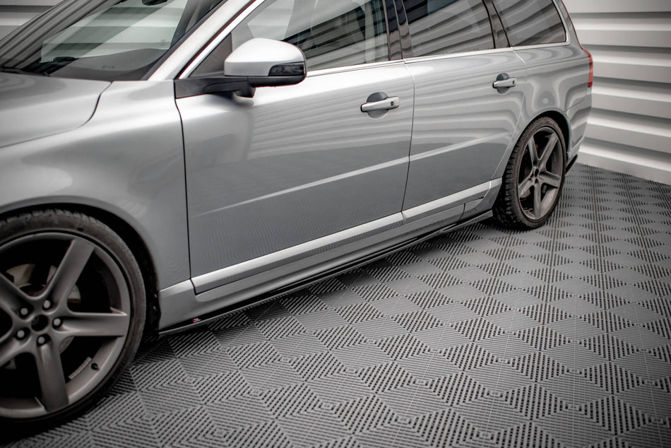 Side Skirts Diffusers suitable for Volvo V70 Mk3