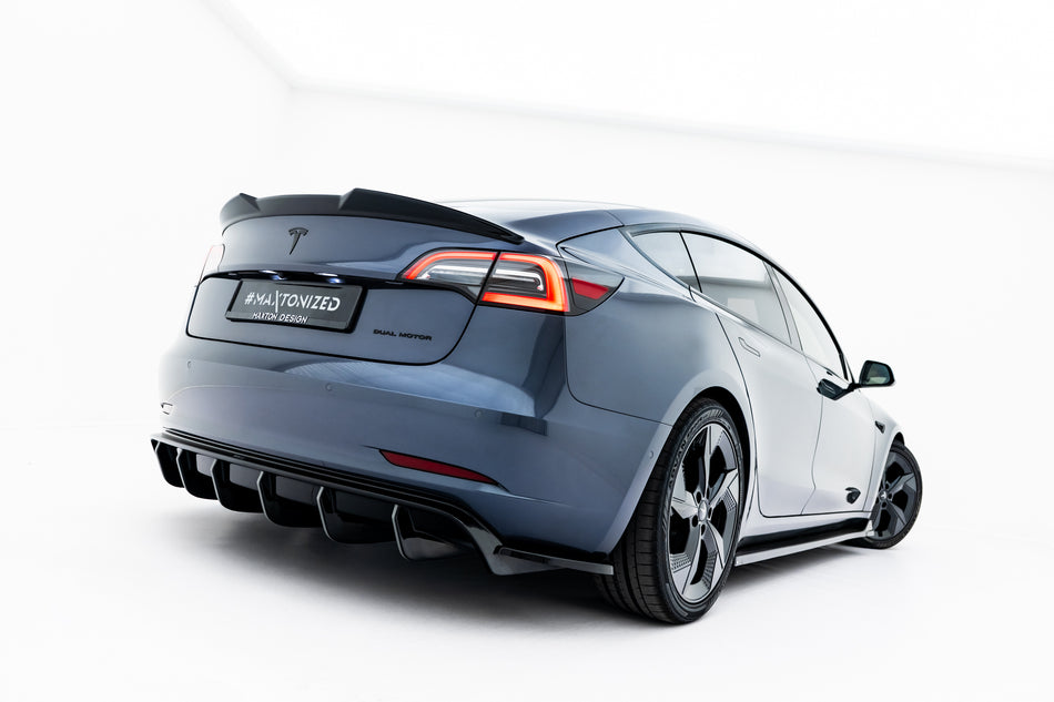 Spoiler Cap 3D suitable for Tesla Model 3