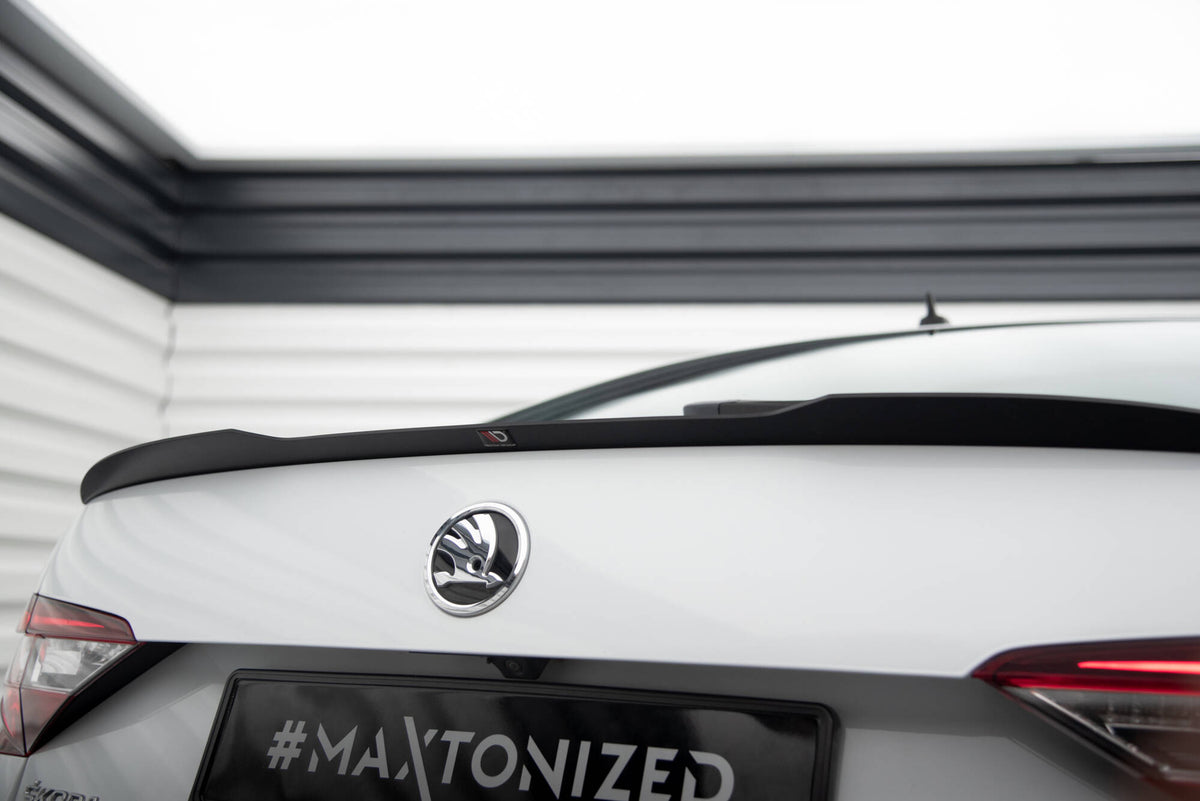 Spoiler Cap V.2 suitable for Skoda Superb Liftback Mk3 / Mk3 Facelift
