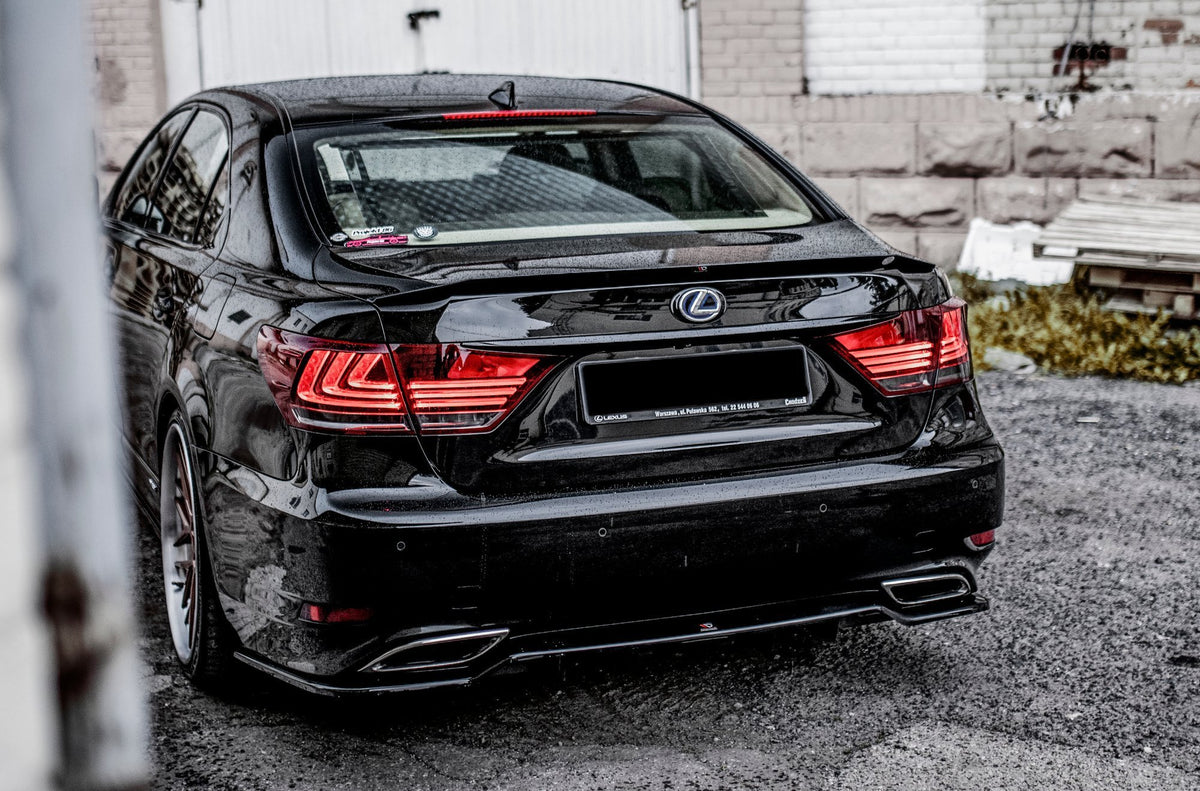 Spoiler Cap suitable for Lexus LS Mk4 Facelift