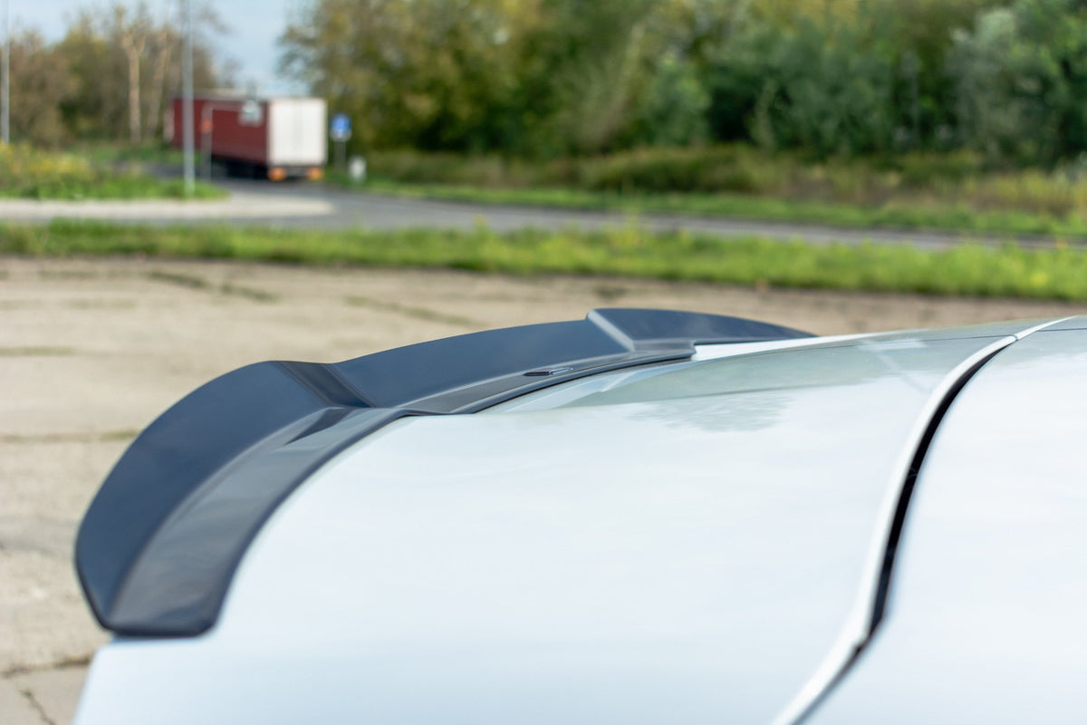 Spoiler Cap suitable for Renault Megane IV RS
