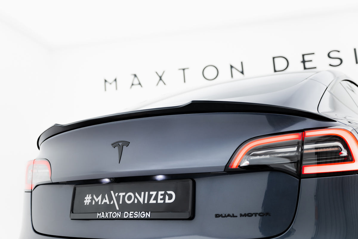Spoiler Cap suitable for Tesla Model 3