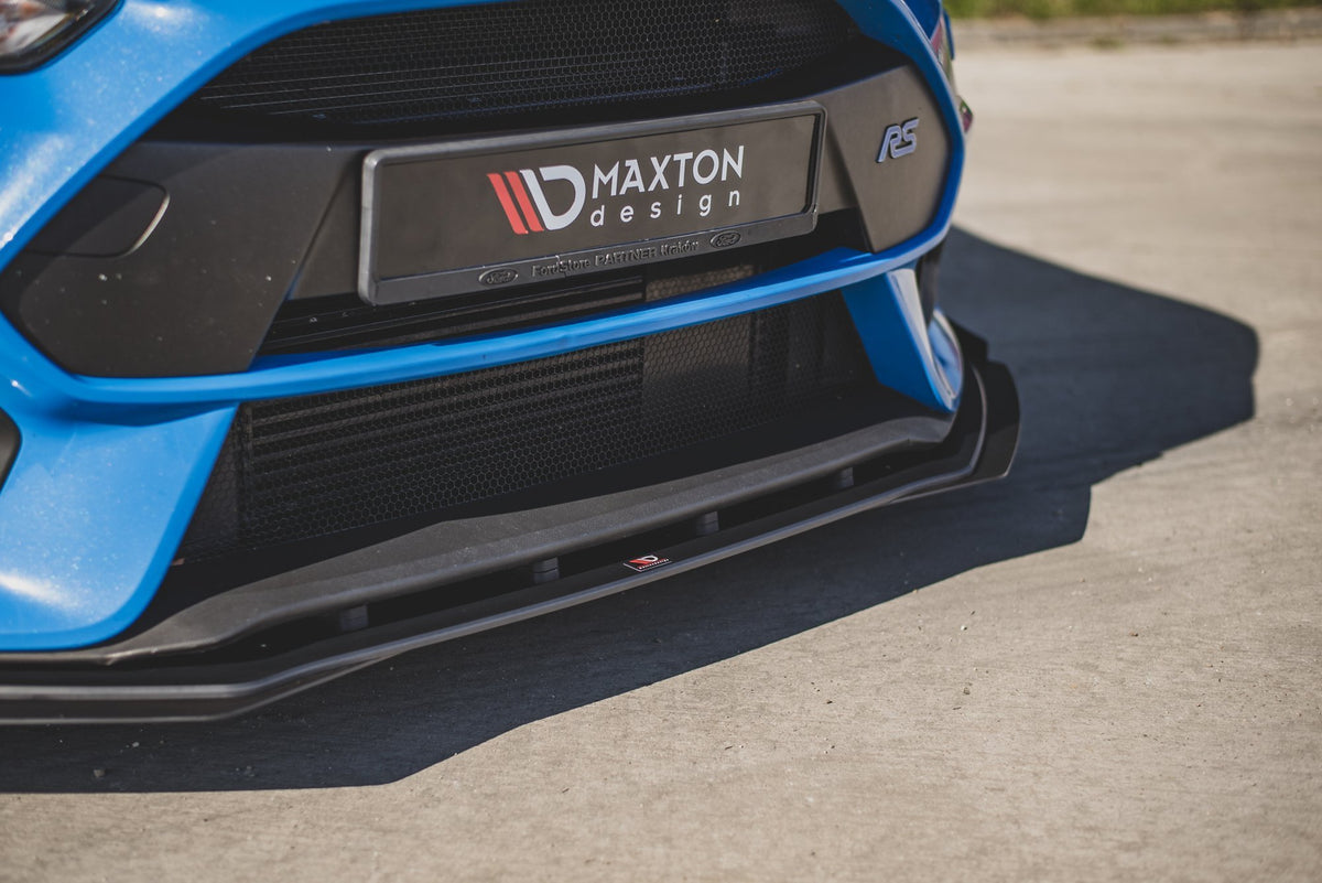 Street Pro Front Splitter + Flaps suitable for Ford Focus RS Mk3