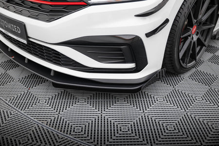 Street Pro Front Splitter + Flaps suitable for Volkswagen Jetta GLI Mk7