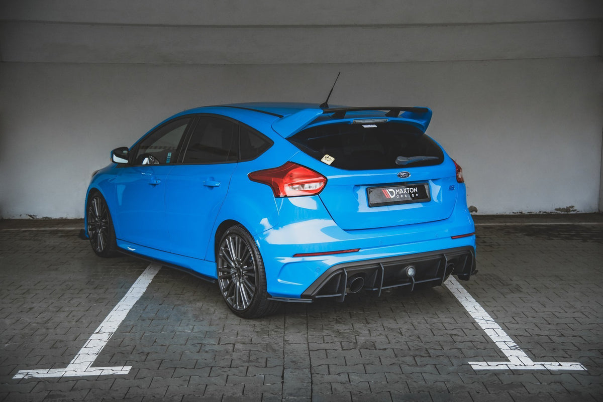 Street Pro Rear Diffuser V.1 suitable for Ford Focus RS Mk3