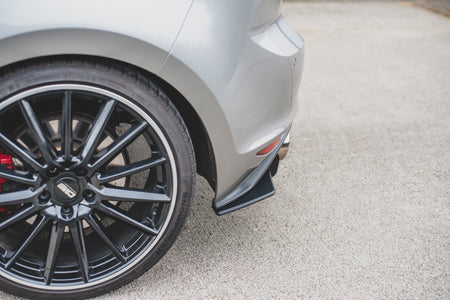 Street Pro Rear Side Splitters V.1 suitable for VW Golf 7 GTI