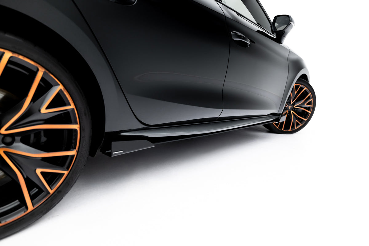 Street Pro Side Skirts Diffusers + Flaps suitable for Cupra Leon ST / Hatchback Aero Mk1 / Mk1 Facelift